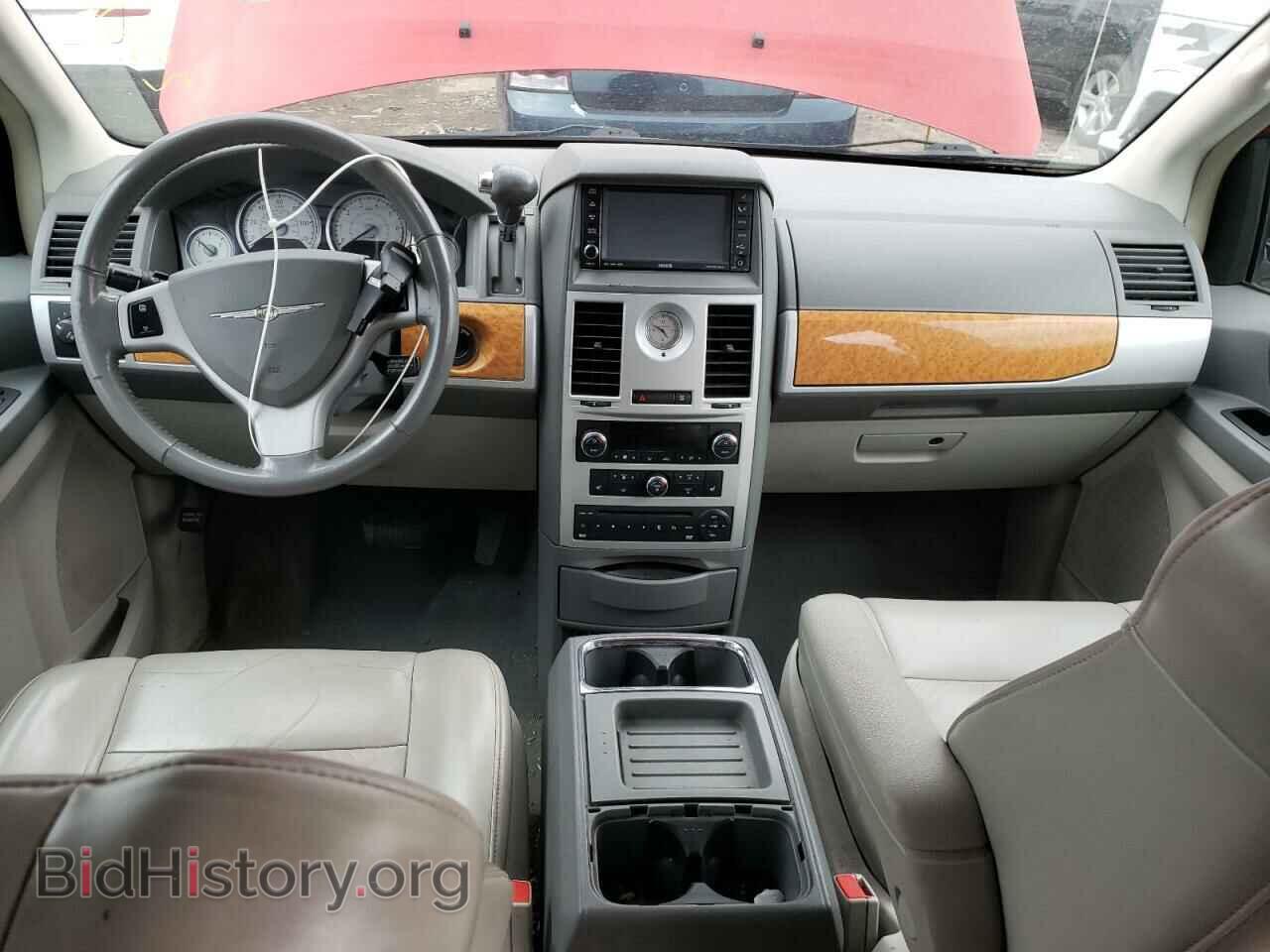 2008 CHRYSLER MINIVAN - VIN: 2A8HR64X68R117398 - Фото 9