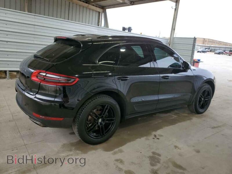 2017 Porsche MACAN (VIN WP1AA2A50HLB05234) — photo 3 of 12