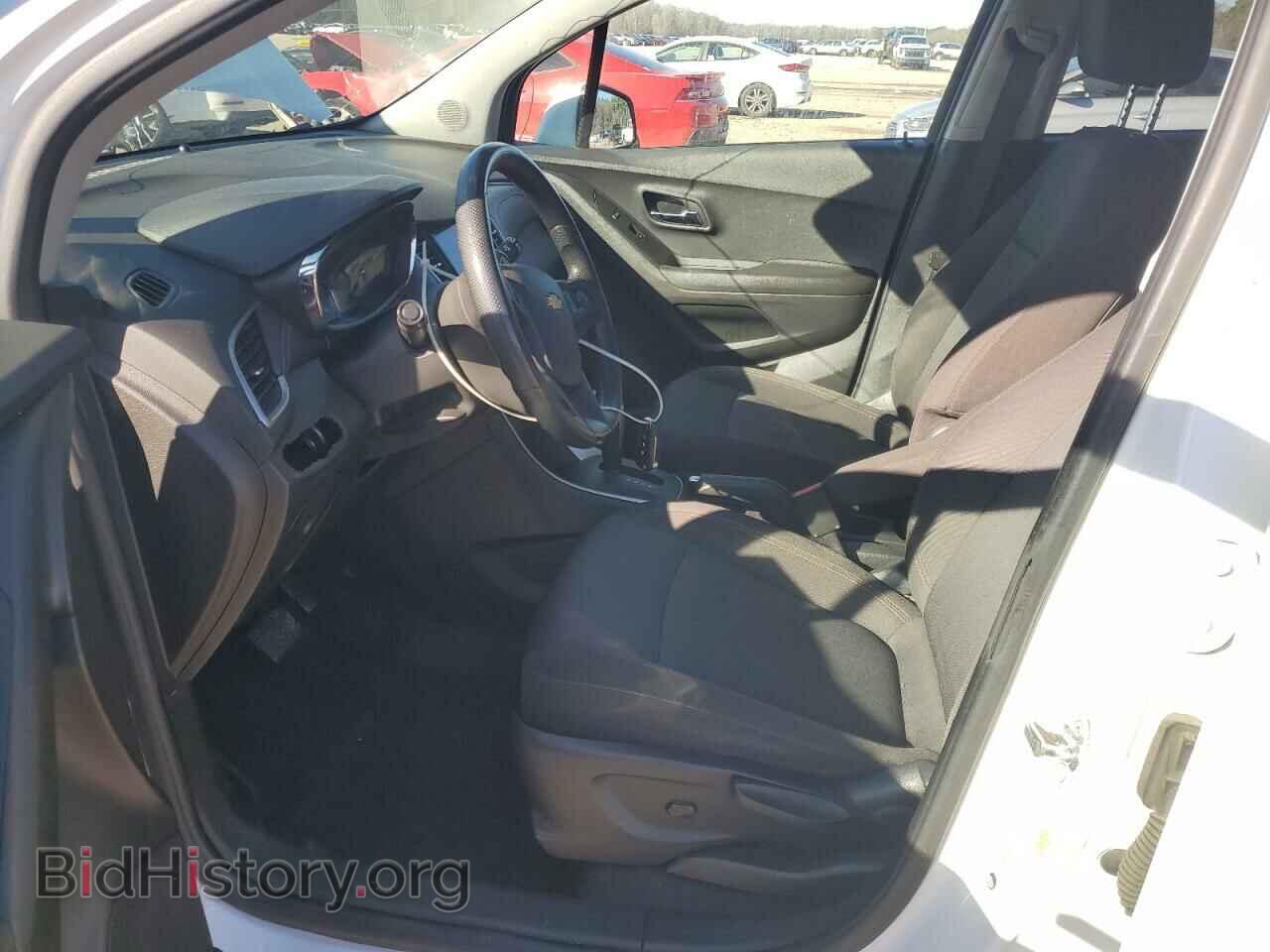 2020 CHEVROLET TRAX - VIN: KL7CJLSB2LB323207 - Фото 7