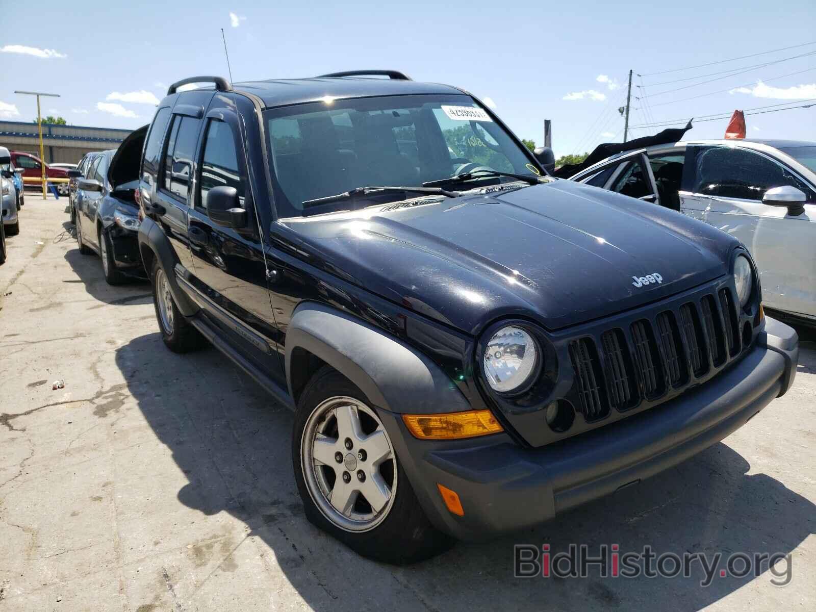 Photo 1J4GL48KX6W171342 - JEEP LIBERTY 2006