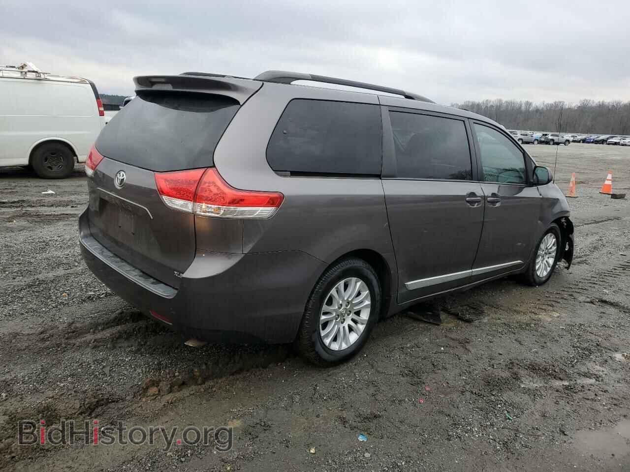 2013 TOYOTA All Models - VIN: 5TDYK3DC8DS317840 - Photo 3