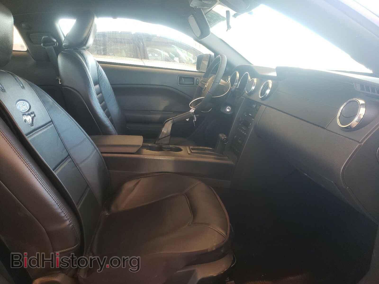 2007 FORD MUSTANG - VIN: 1ZVFT82H175229171 - Фото 5