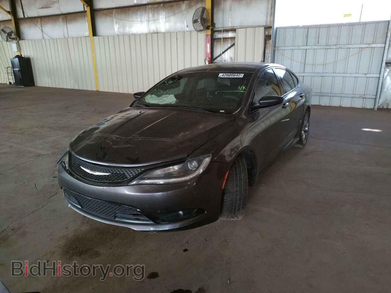 2015 CHRYSLER 200 - VIN: 1C3CCCBBXFN621945 - Фото 2