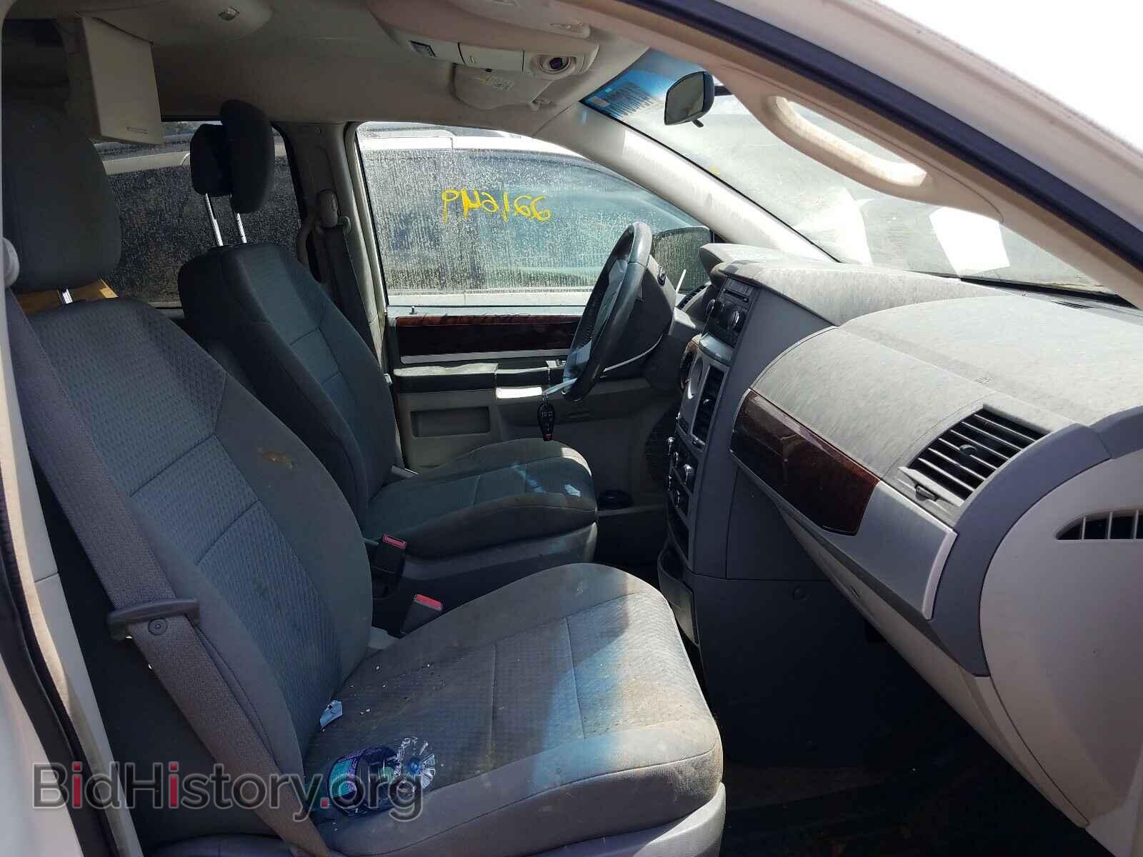 2010 CHRYSLER MINIVAN - VIN: 2A4RR5D1XAR450530 - Фото 5
