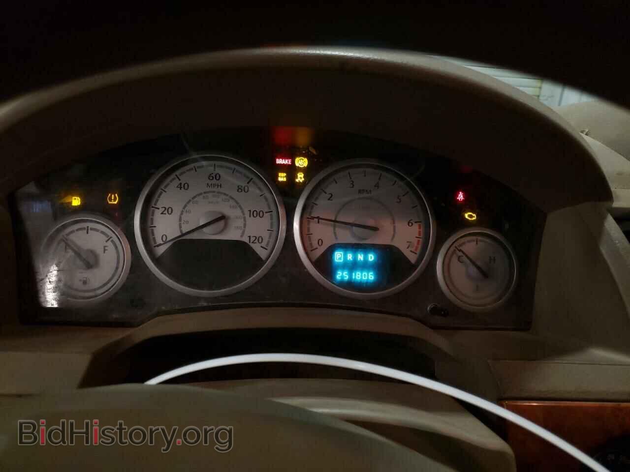 2008 CHRYSLER MINIVAN - VIN: 2A8HR44H28R800115 - Фото 9