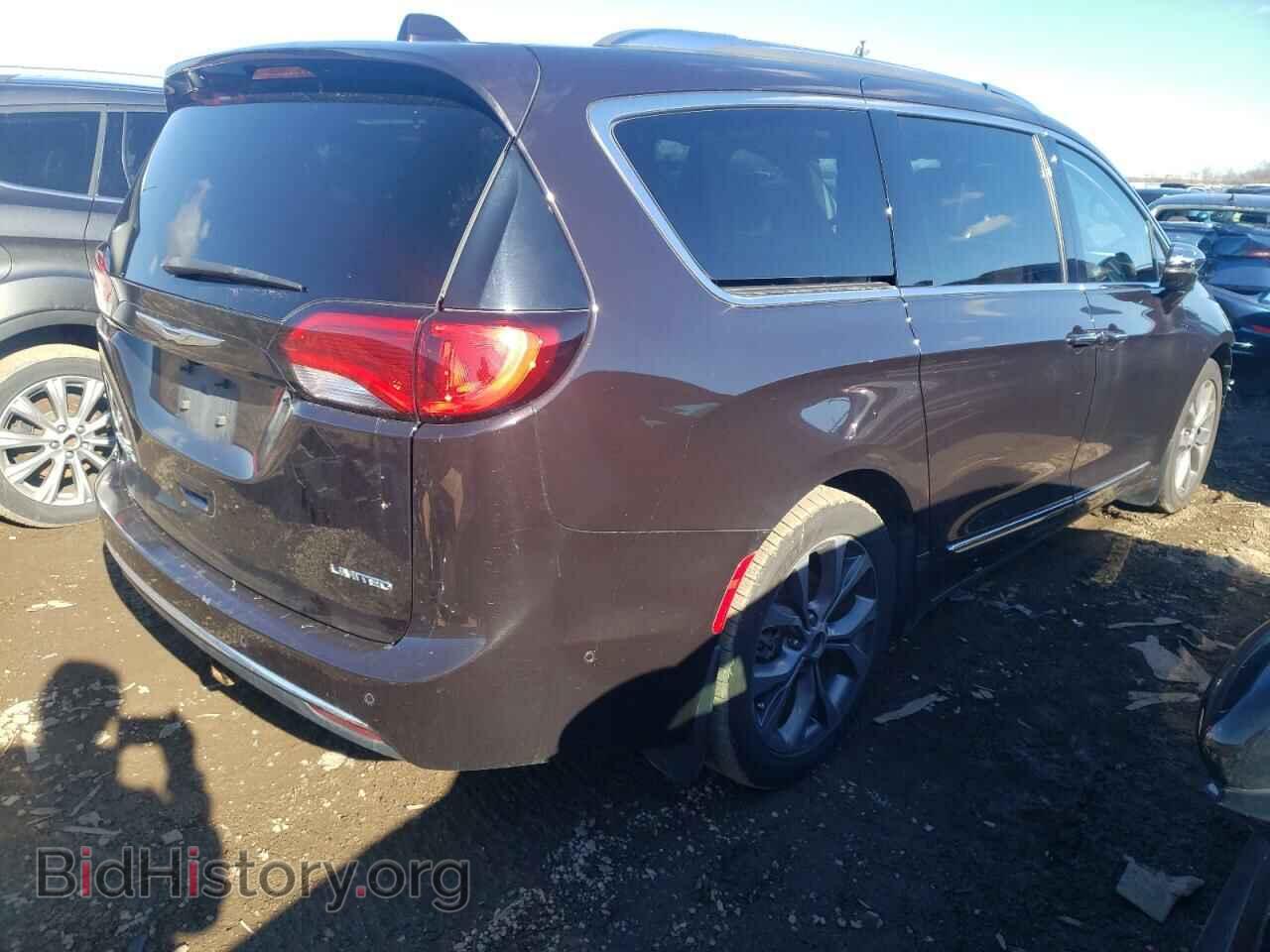 2017 CHRYSLER PACIFICA - VIN: 2C4RC1GG9HR713116 - Фото 3