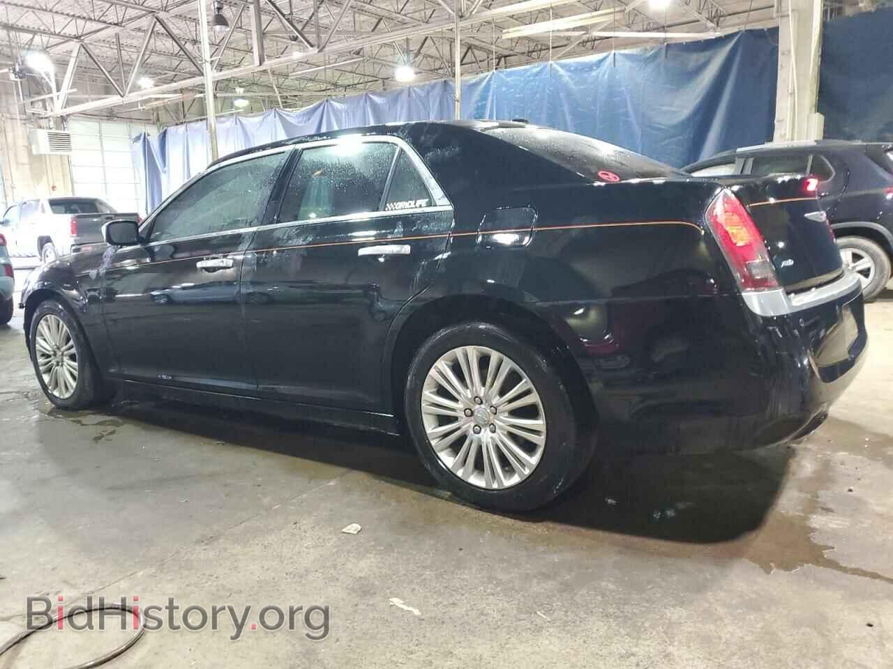 2012 CHRYSLER 300 - VIN: 2C3CCAST5CH246256 - Фото 2