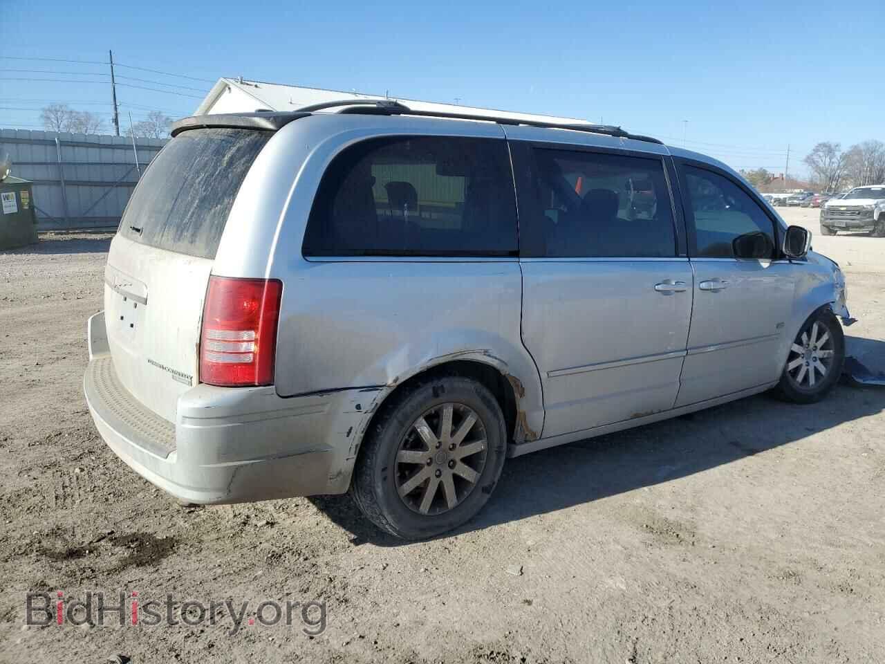 2009 CHRYSLER MINIVAN - VIN: 2A8HR54X69R643753 - Фото 3