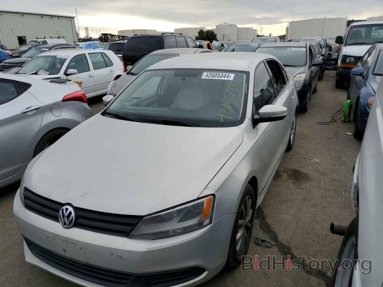 Photo 3VWDZ7AJXBM373826 - VOLKSWAGEN JETTA 2011