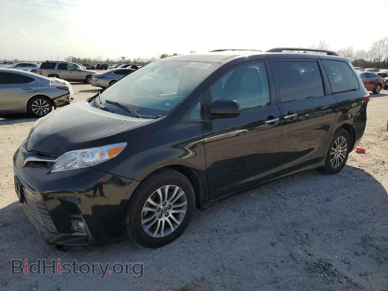 Photo 5TDYZ3DC6JS928621 - TOYOTA All Models 2018