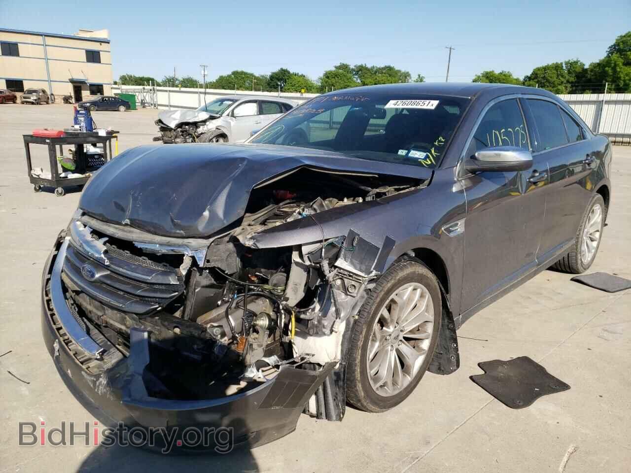 2013 FORD TAURUS - VIN: 1FAHP2F82DG103804 - Фото 2
