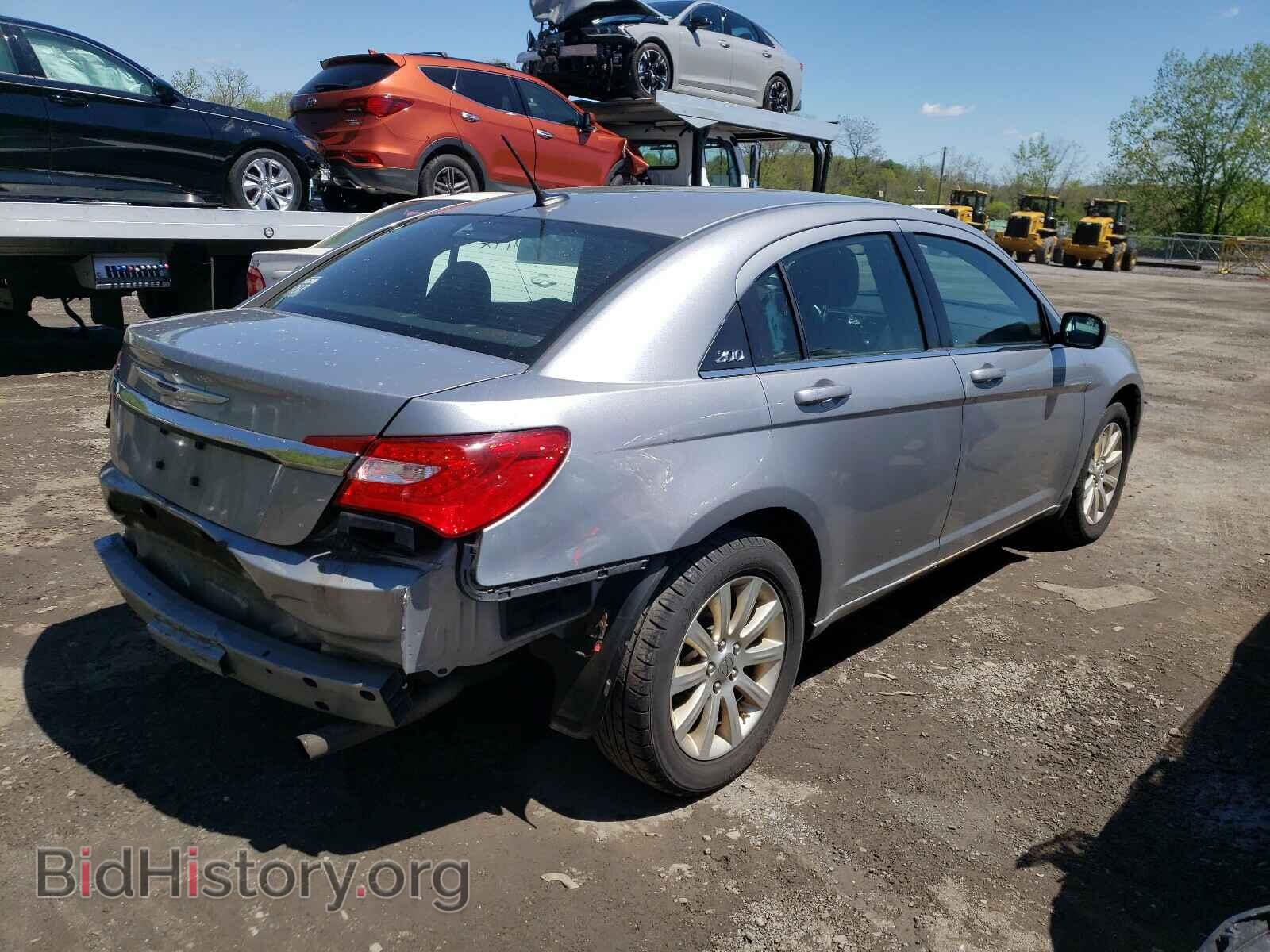 2013 CHRYSLER 200 - VIN: 1C3CCBBB8DN638248 - Фото 4