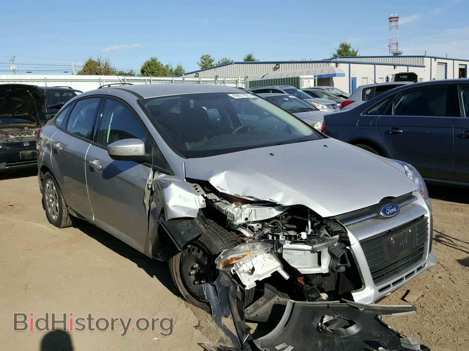Photo 1FAHP3F29CL464177 - FORD FOCUS 2012