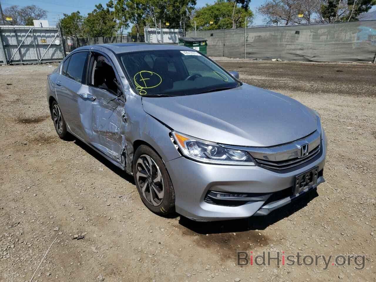 Фотография 1HGCR3F81GA016490 - HONDA ACCORD 2016