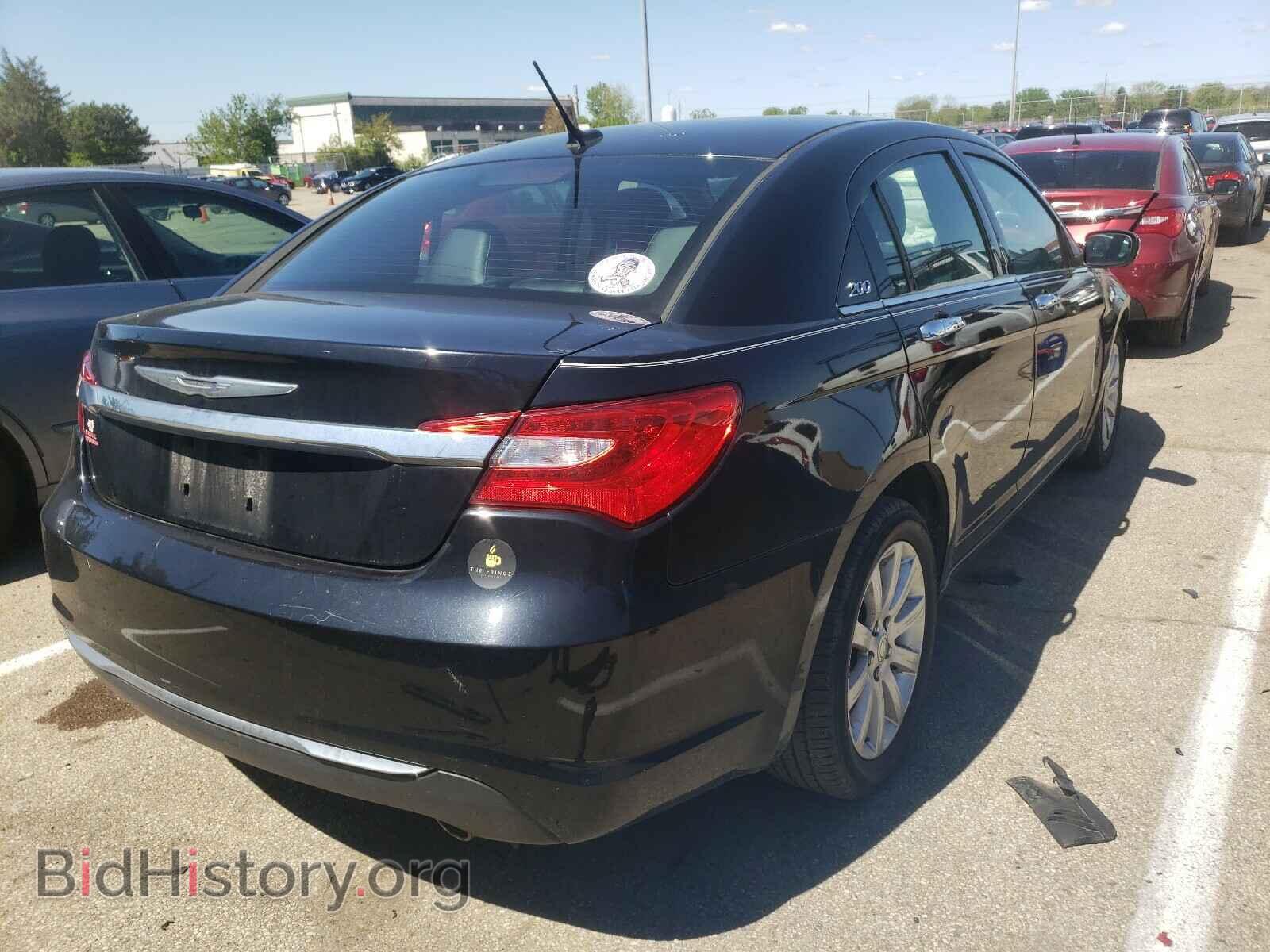 2013 CHRYSLER 200 - VIN: 1C3CCBCG0DN653126 - Photo 4