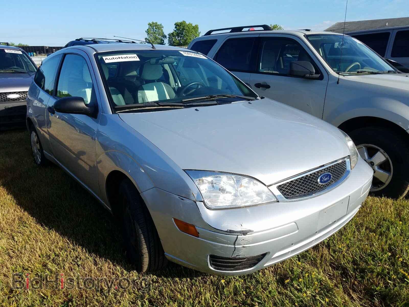 Photo 1FAFP31N77W287433 - FORD FOCUS 2007