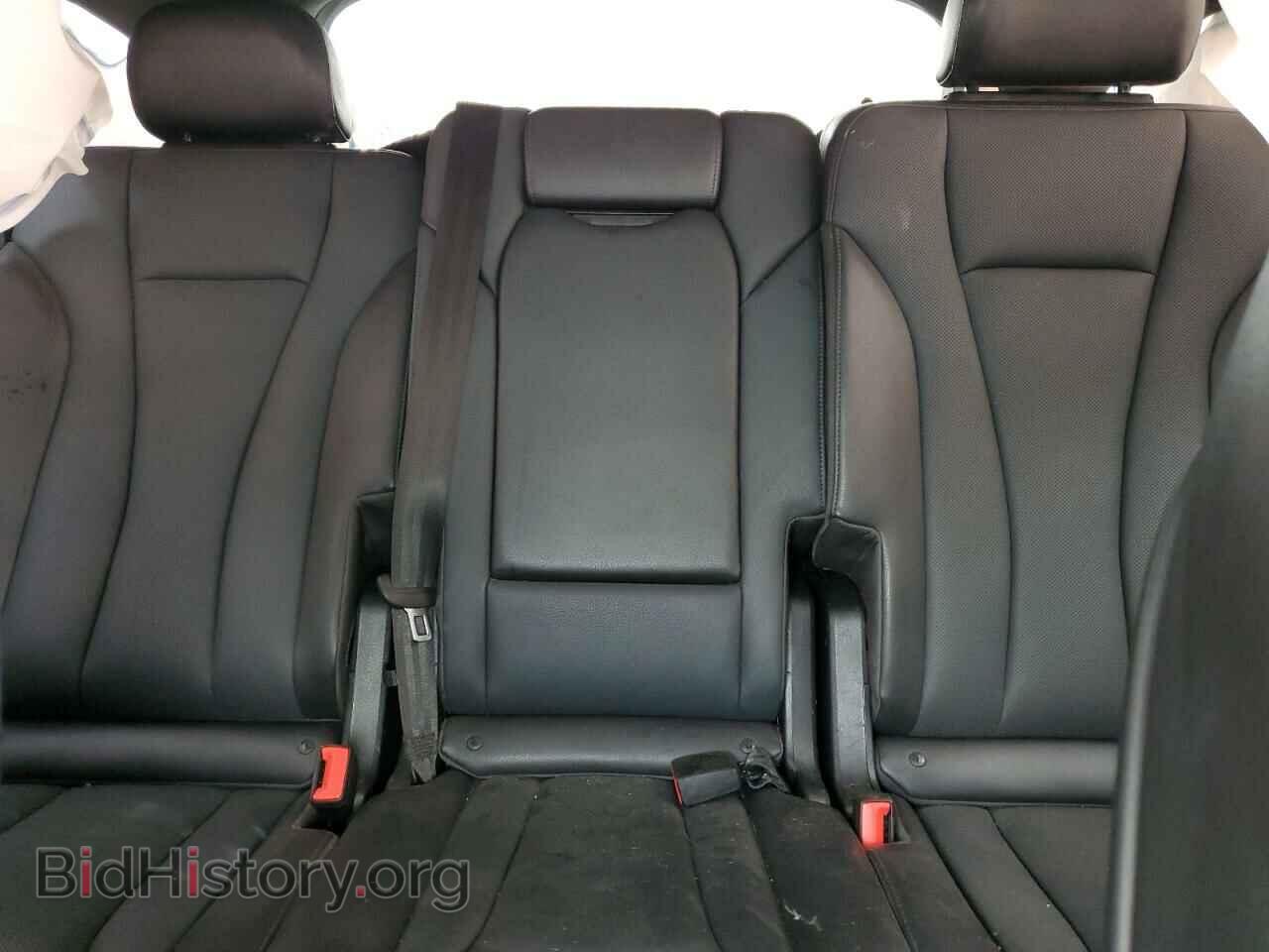 2019 AUDI Q7 - VIN: WA1VAAF77KD032902 - Фото 10
