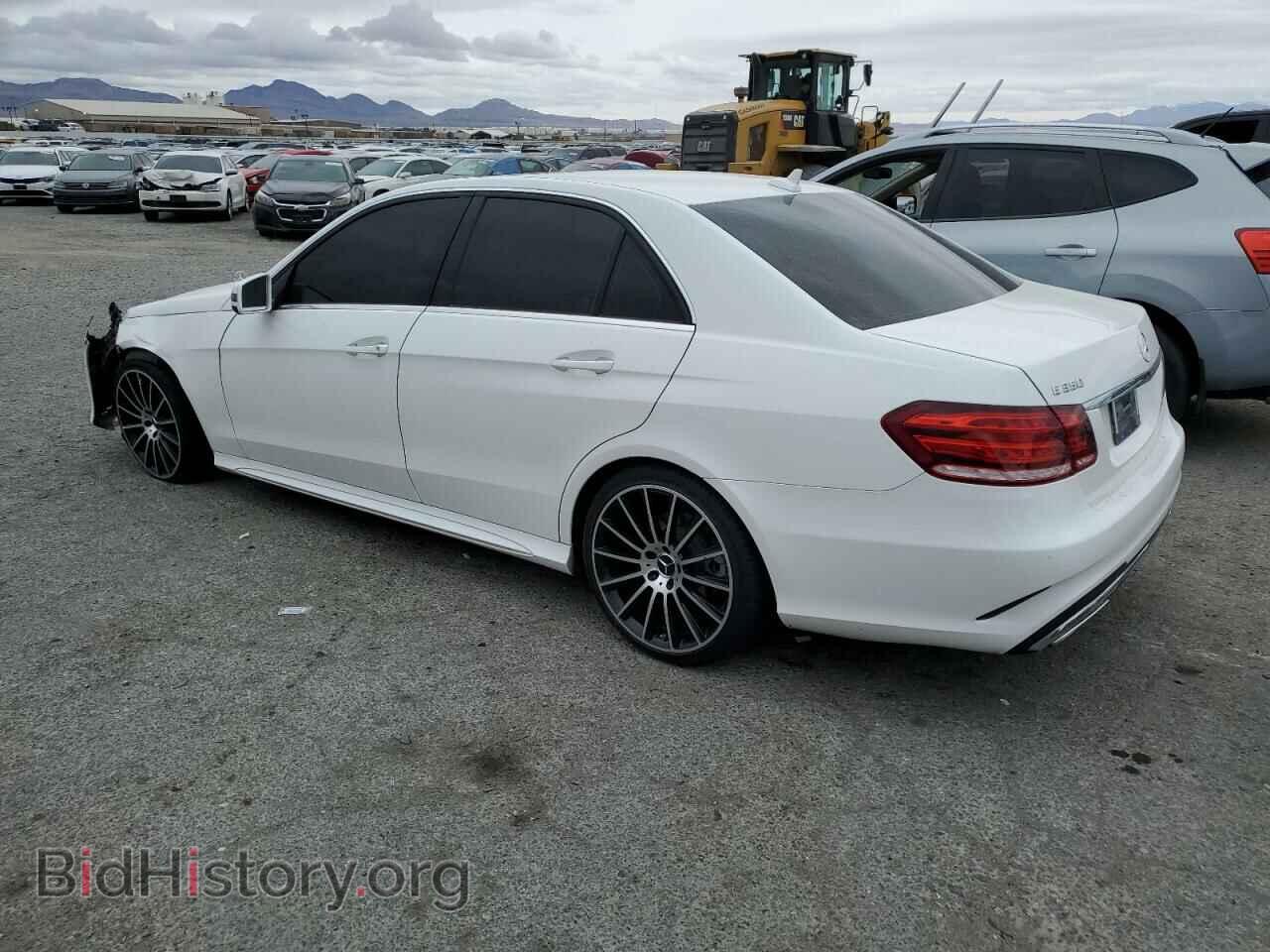 2016 MERCEDES-BENZ E-CLASS - VIN: WDDHF5KB4GB196929 - Фото 2