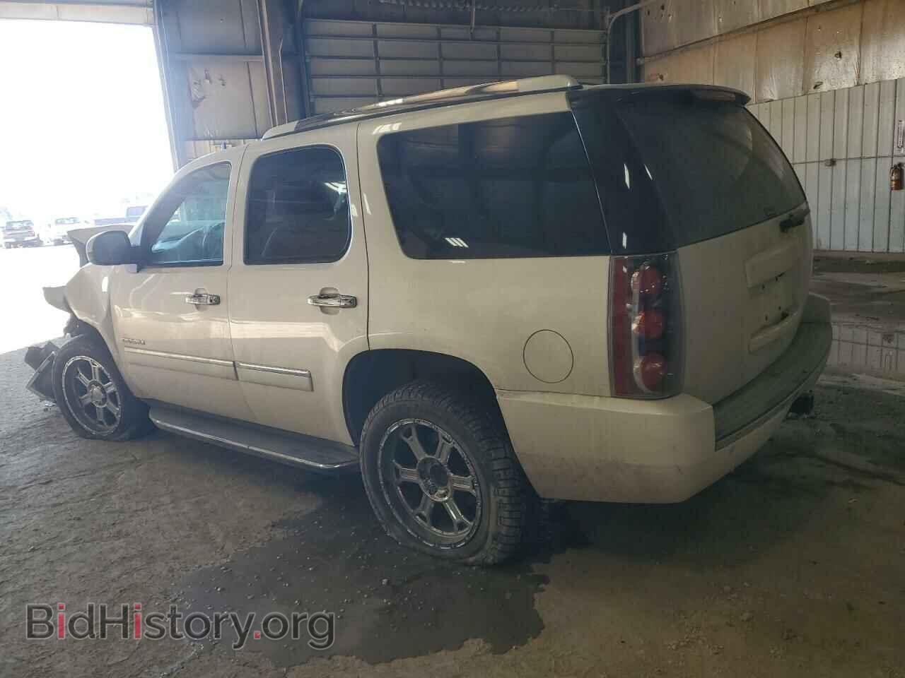 2011 GMC YUKON - VIN: 1GKS2EEFXBR218995 - Фото 2