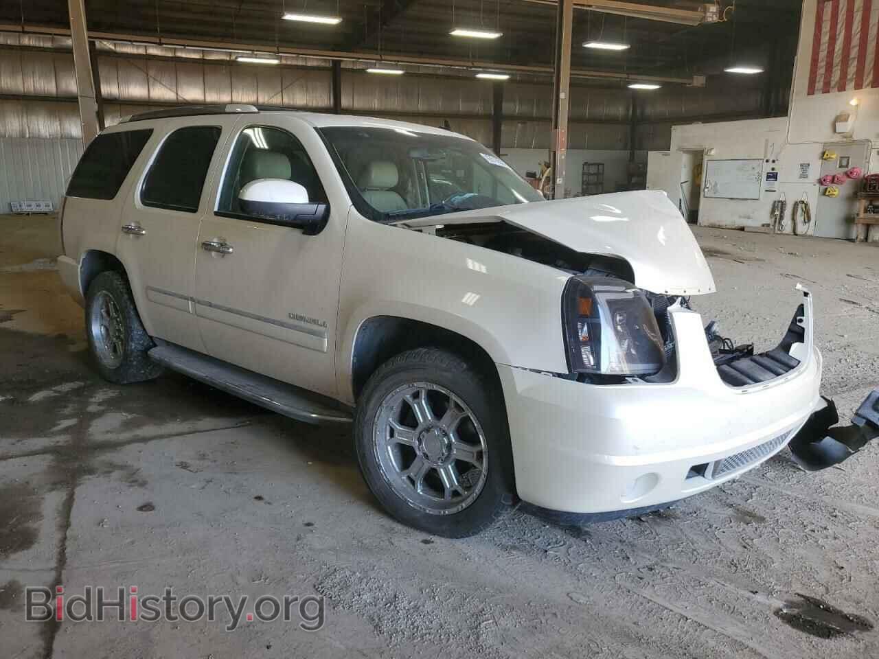 2011 GMC YUKON - VIN: 1GKS2EEFXBR218995 - Фото 4