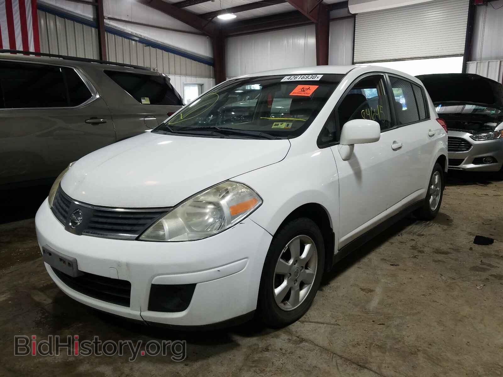 2009 NISSAN VERSA - VIN: 3N1BC13E49L356385 - Фото 2