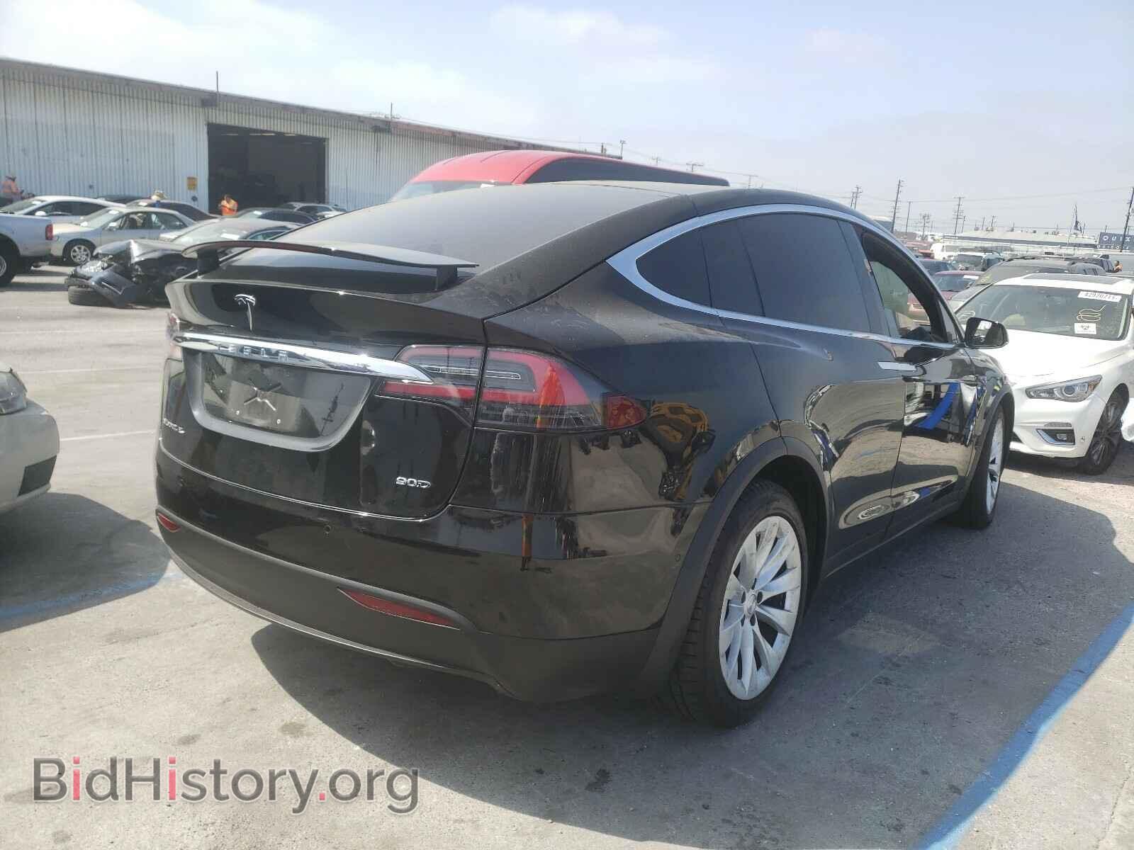 2016 TESLA MODEL X - VIN: 5YJXCBE21GF005747 - Photo 4