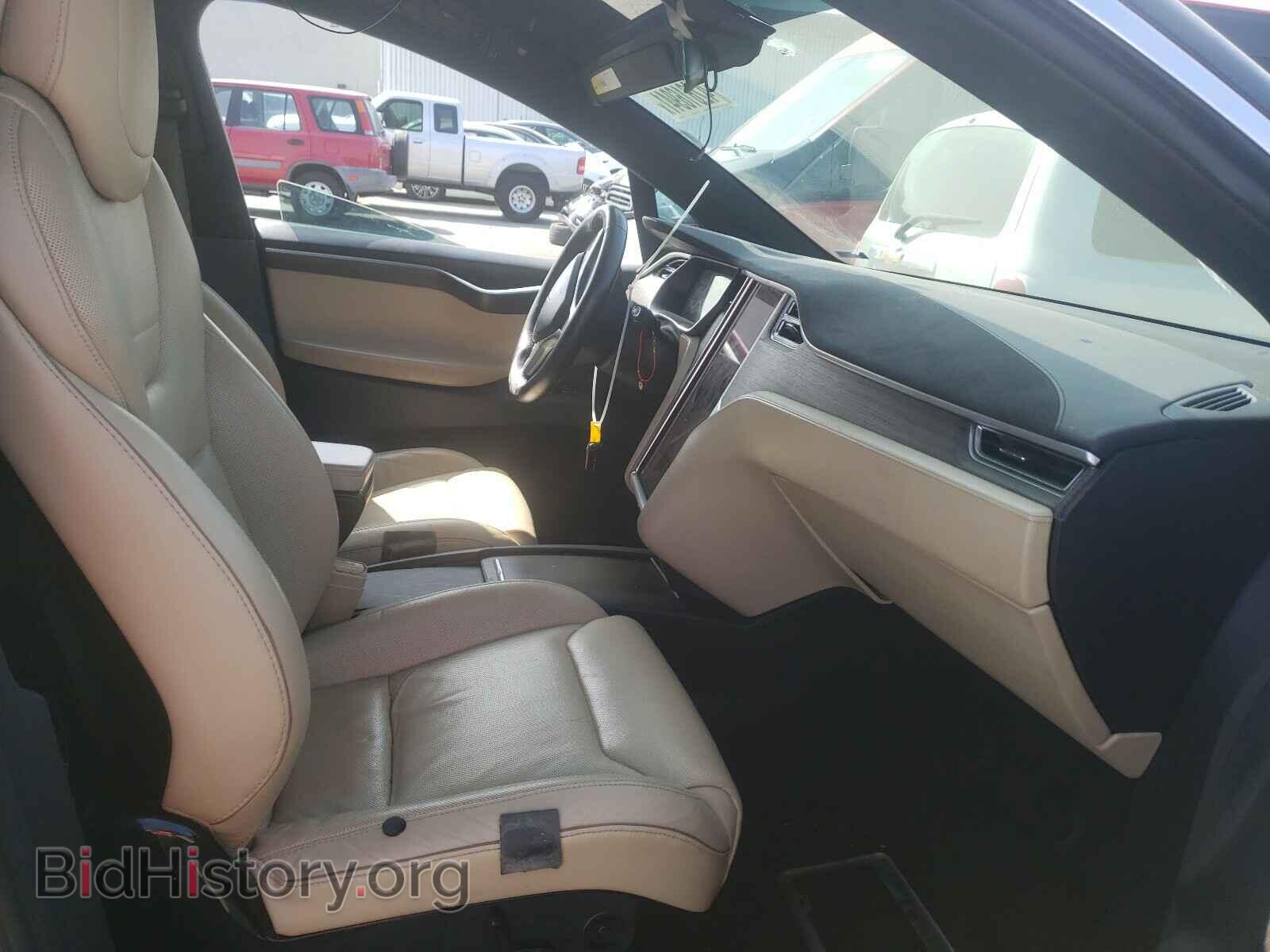 2016 TESLA MODEL X - VIN: 5YJXCBE21GF005747 - Photo 5