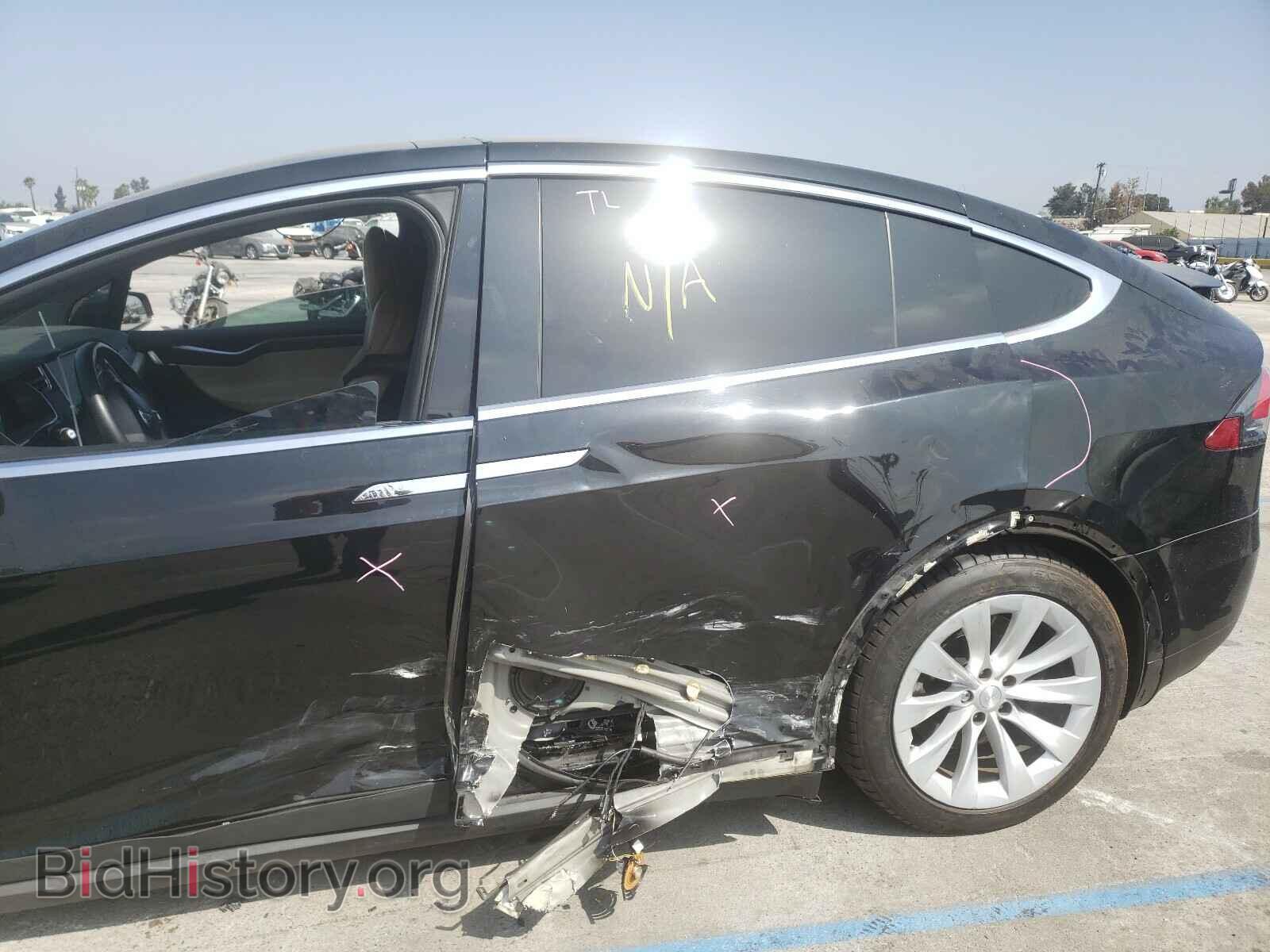 2016 TESLA MODEL X - VIN: 5YJXCBE21GF005747 - Photo 9