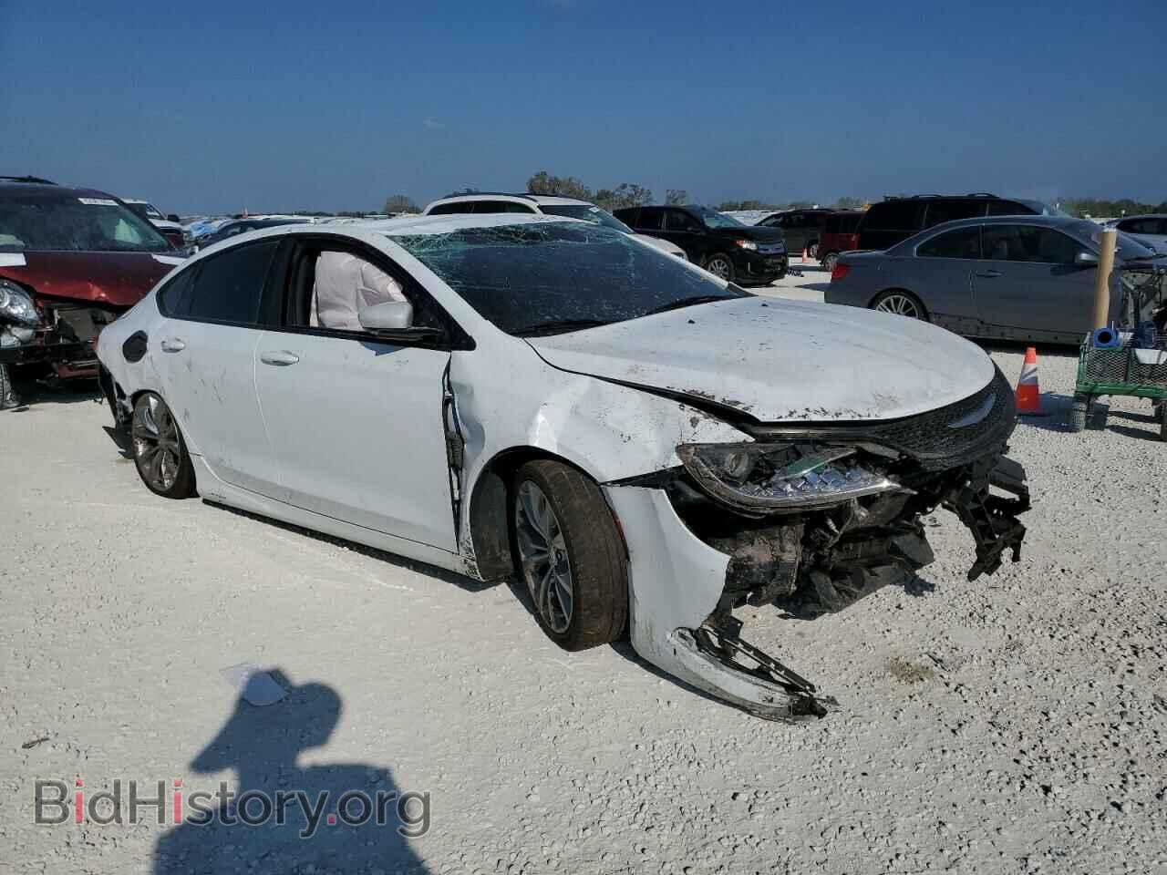 2016 CHRYSLER 200 - VIN: 1C3CCCBG8GN142890 - Photo 4