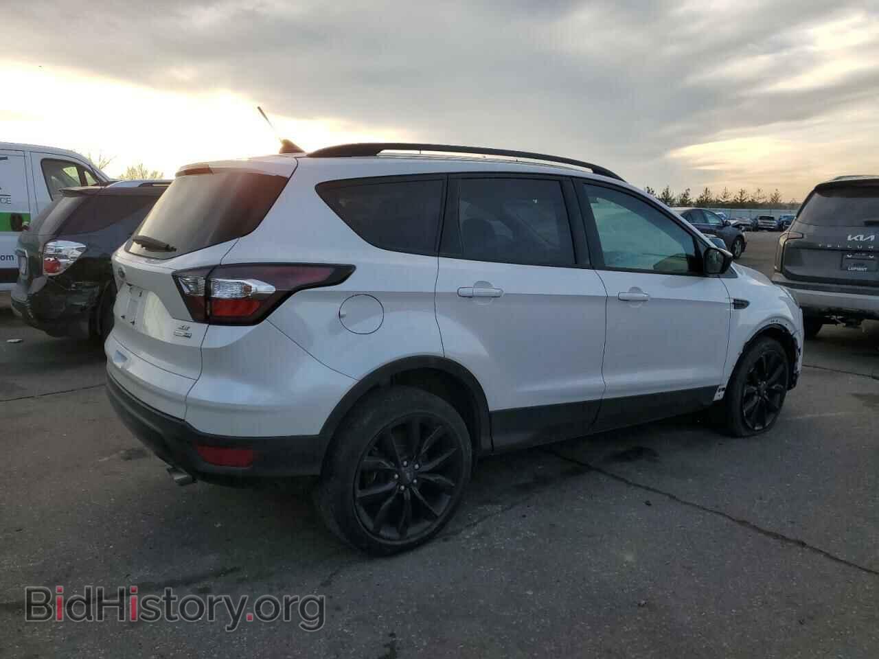 2018 FORD ESCAPE - VIN: 1FMCU9GD1JUB13332 - Фото 3