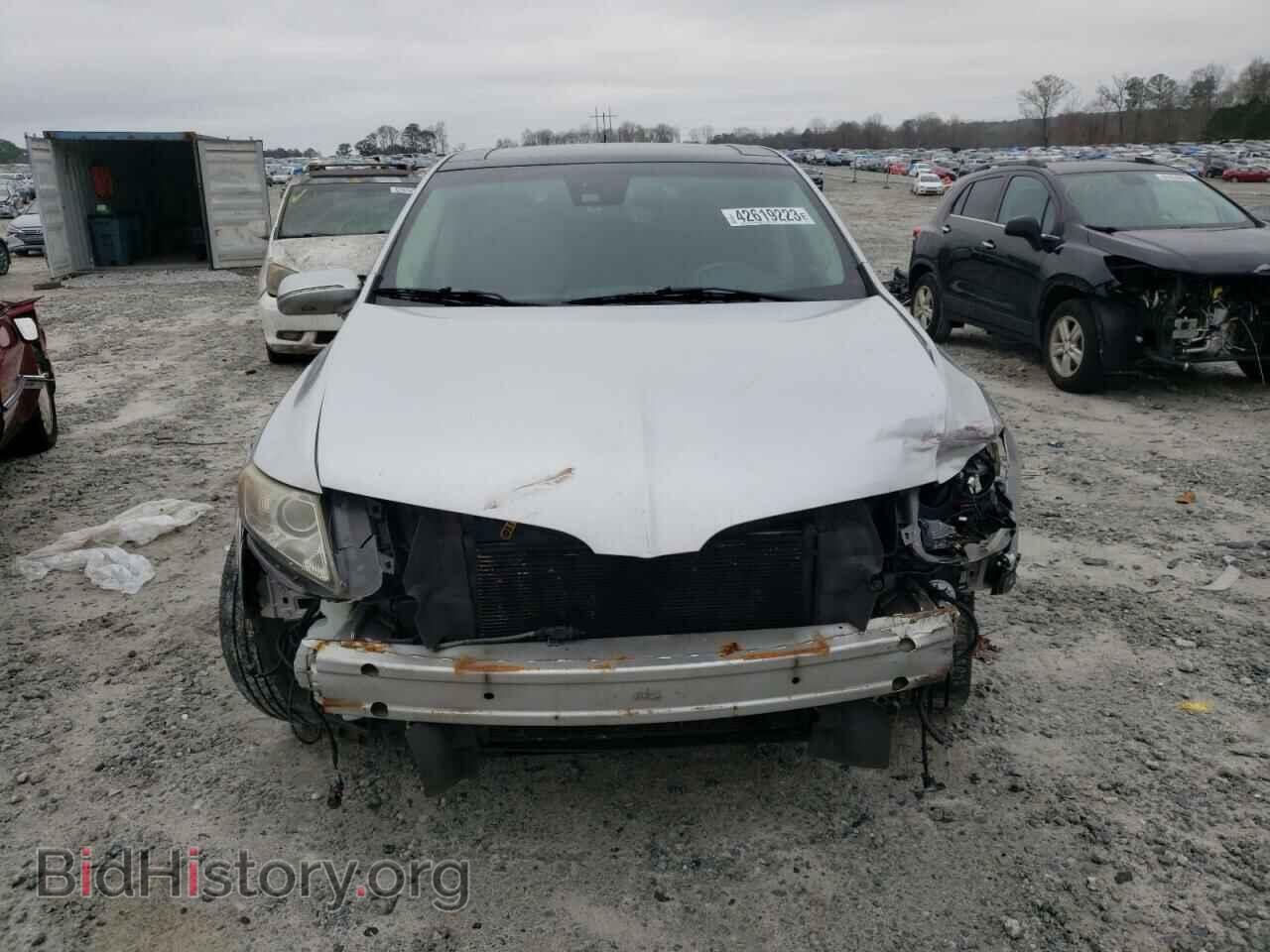 2011 LINCOLN MKT - VIN: 2LMHJ5AT4BBJ50488 - Фото 5