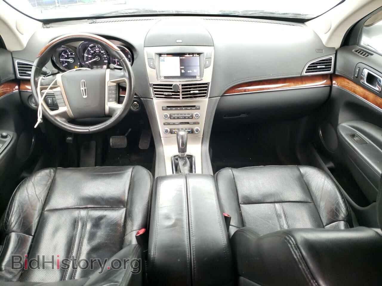 2011 LINCOLN MKT - VIN: 2LMHJ5AT4BBJ50488 - Фото 8