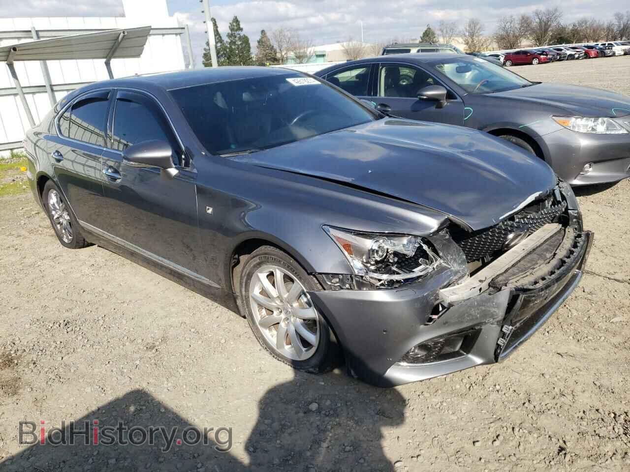 2013 LEXUS LS460 - VIN: JTHBL5EF2D5122053 - Photo 4