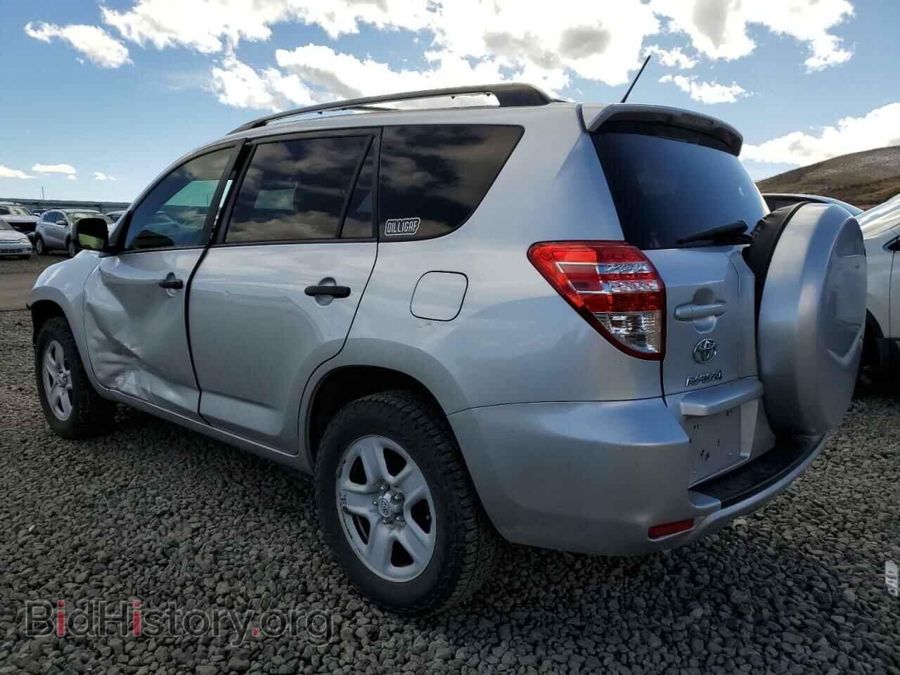 2011 TOYOTA RAV4 - VIN: 2T3BF4DV3BW151823 - Фото 2
