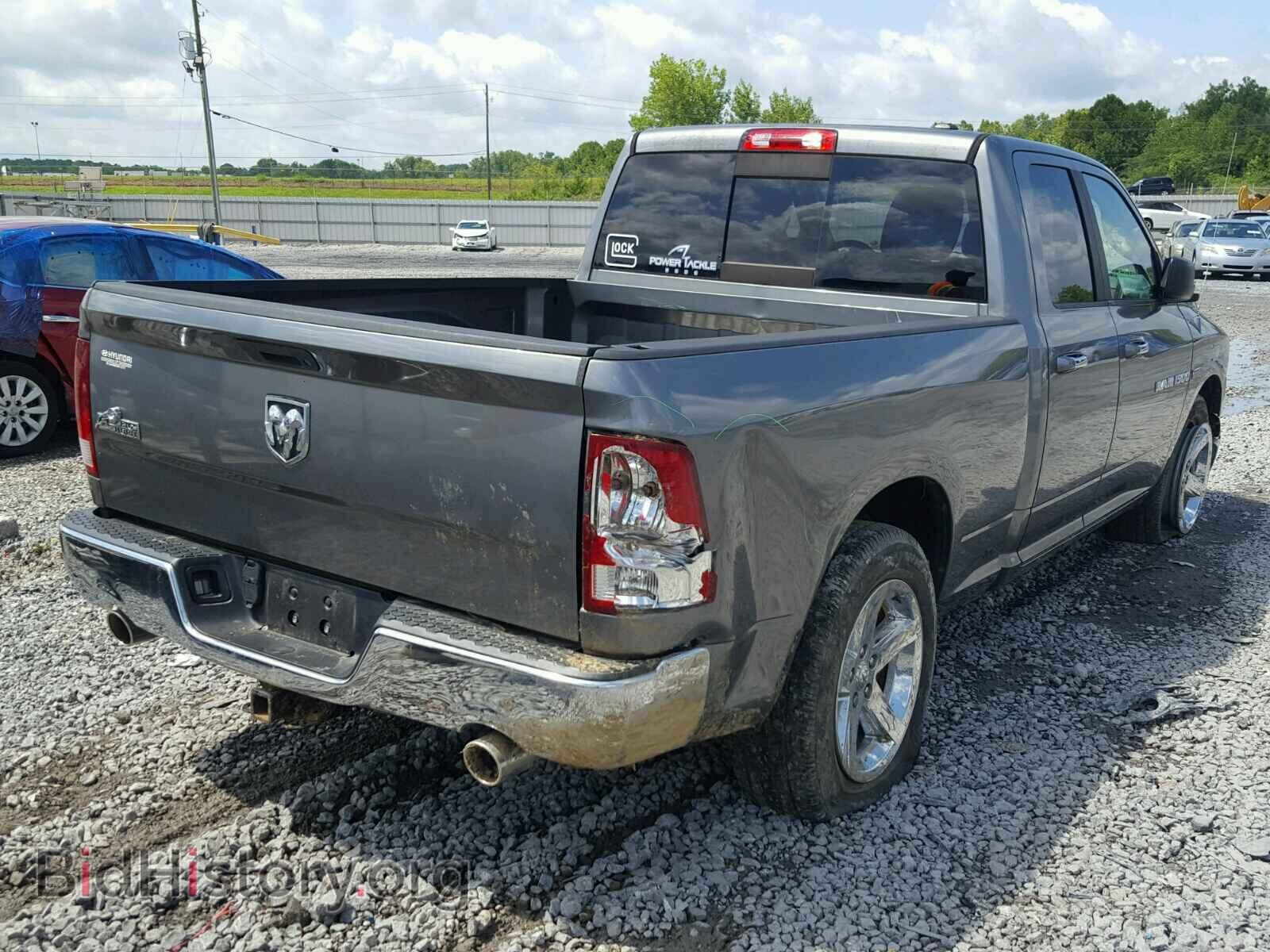 2011 DODGE RAM 1500 - VIN: 1D7RB1GT1BS657698 - Фото 4