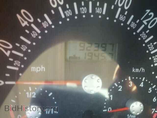 2002 VOLKSWAGEN BEETLE - VIN: 3VWFE21C32M430523 - Фото 8