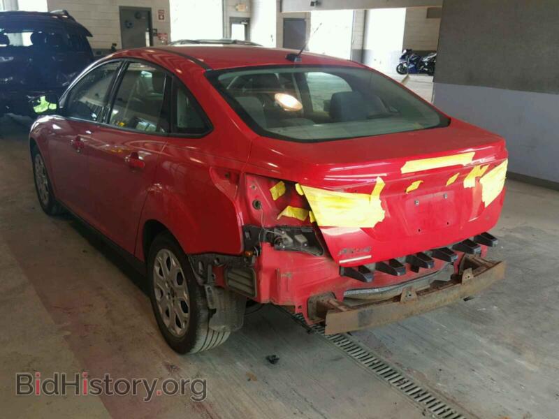 2012 Ford FOCUS (VIN 1FAHP3F26CL254913) — photo 3 of 10
