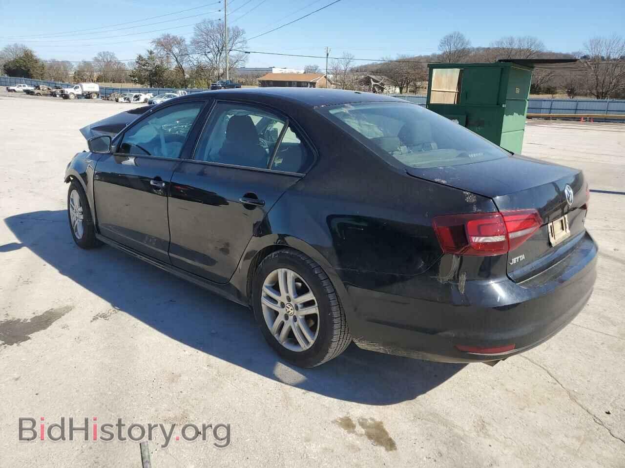 2018 VOLKSWAGEN JETTA - VIN: 3VW2B7AJ2JM210761 - Фото 2