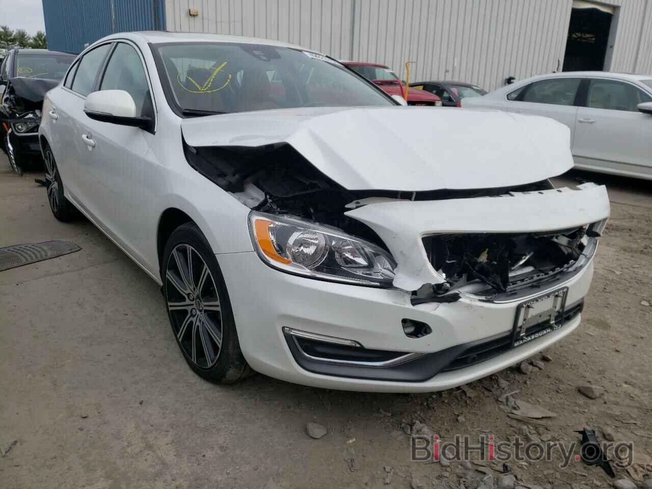 Фотография LYV402TK7HB153807 - VOLVO S60 2017