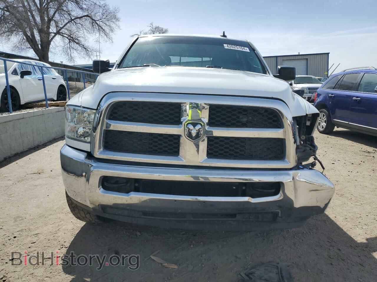 2017 RAM All Models - VIN: 3C6UR5DL0HG551407 - Photo 5