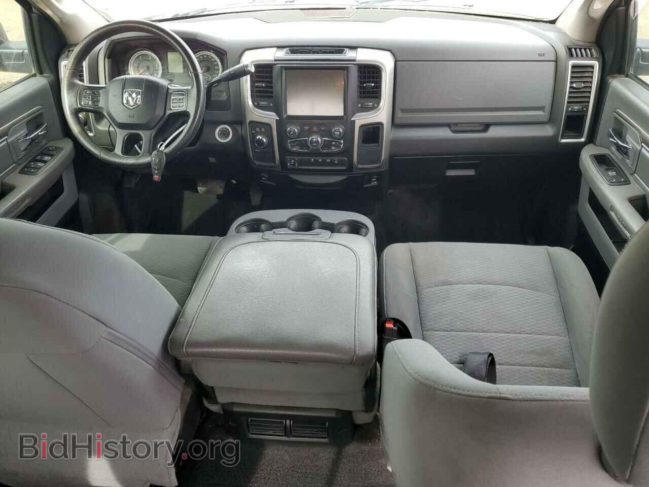 2017 RAM All Models - VIN: 3C6UR5DL0HG551407 - Photo 8