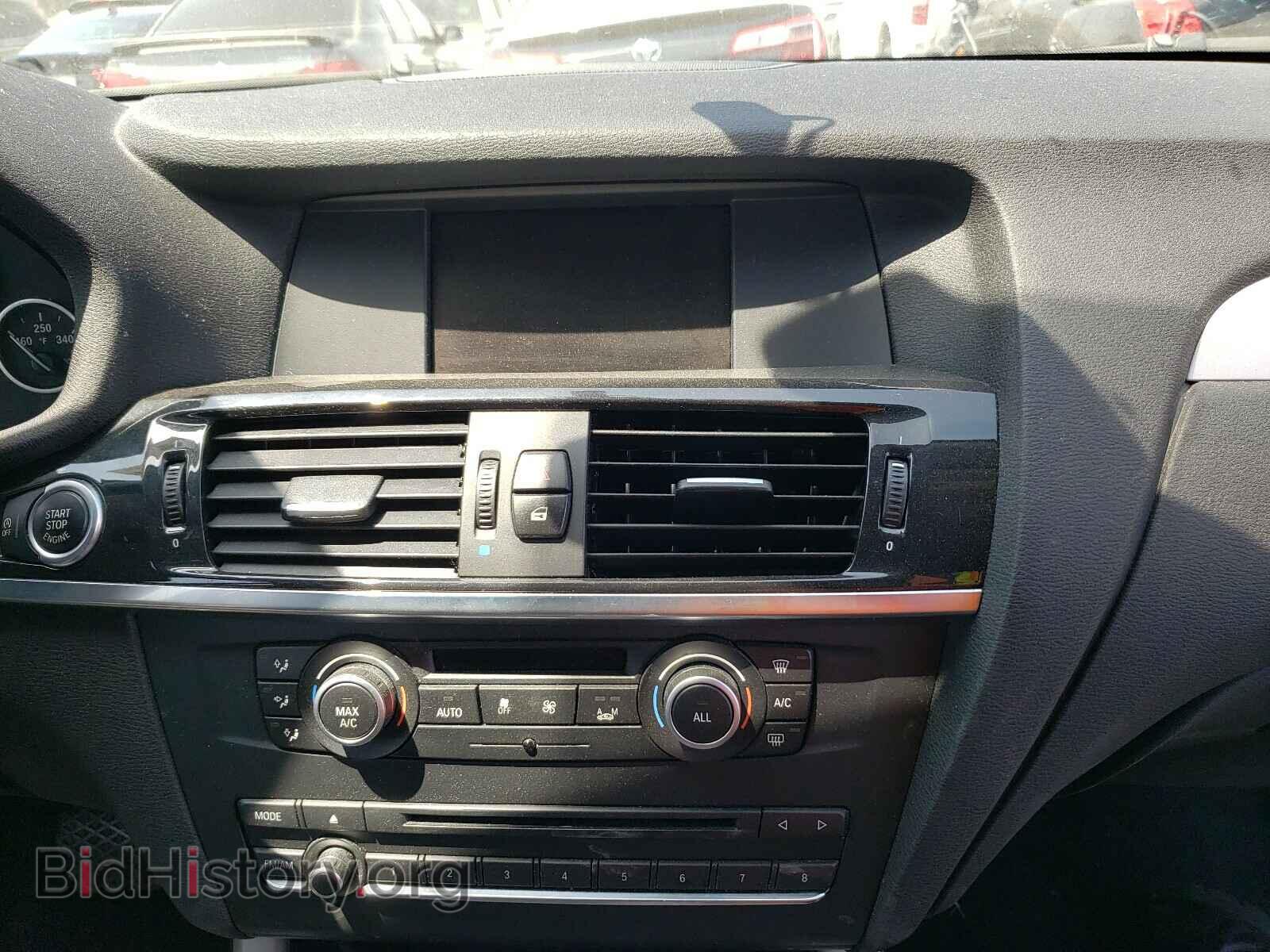 2014 BMW X3 - VIN: 5UXWX9C57E0D40725 - Фото 9