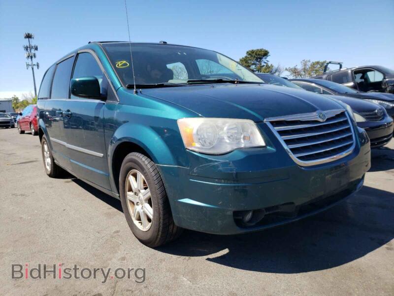 2009 Chrysler MINIVAN Town & COU (VIN 2A8HR54109R631870) — фото 1 из 10, Copart, повреждение: мелкие вмятины и царапины