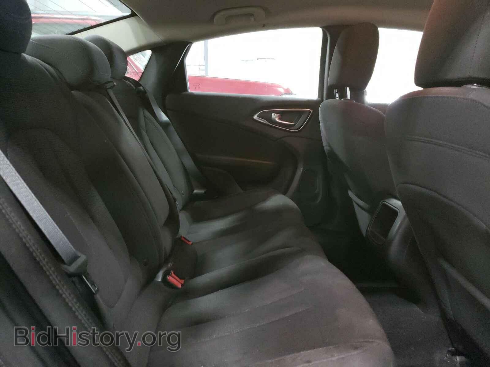 2015 CHRYSLER 200 - VIN: 1C3CCCAB0FN663266 - Photo 6