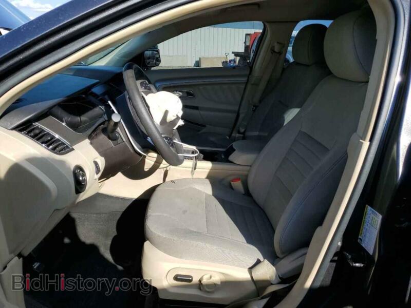2018 Ford TAURUS (VIN 1FAHP2D89JG125068) — photo 7 of 13