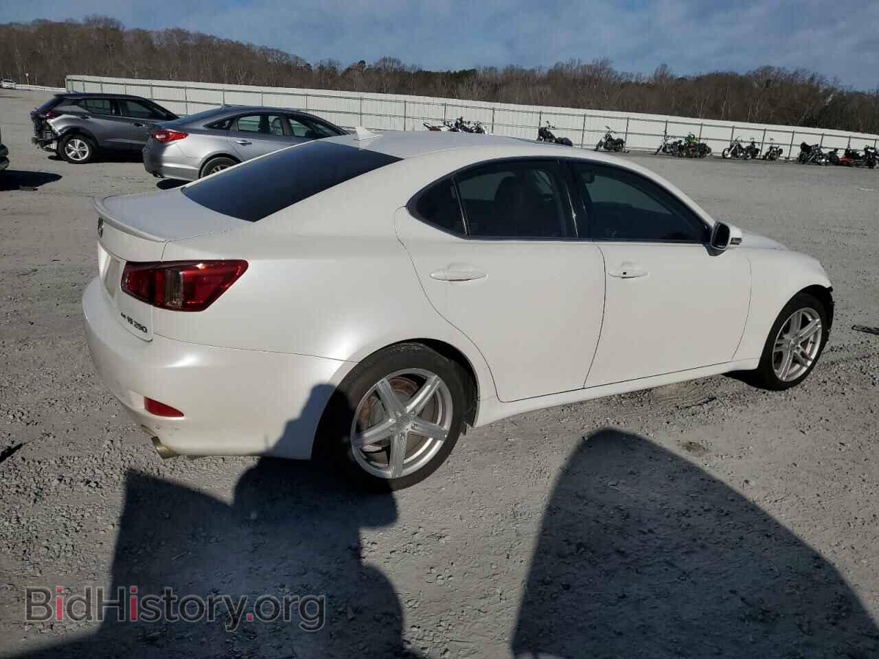 2011 LEXUS IS - VIN: JTHCF5C24B5051608 - Фото 3