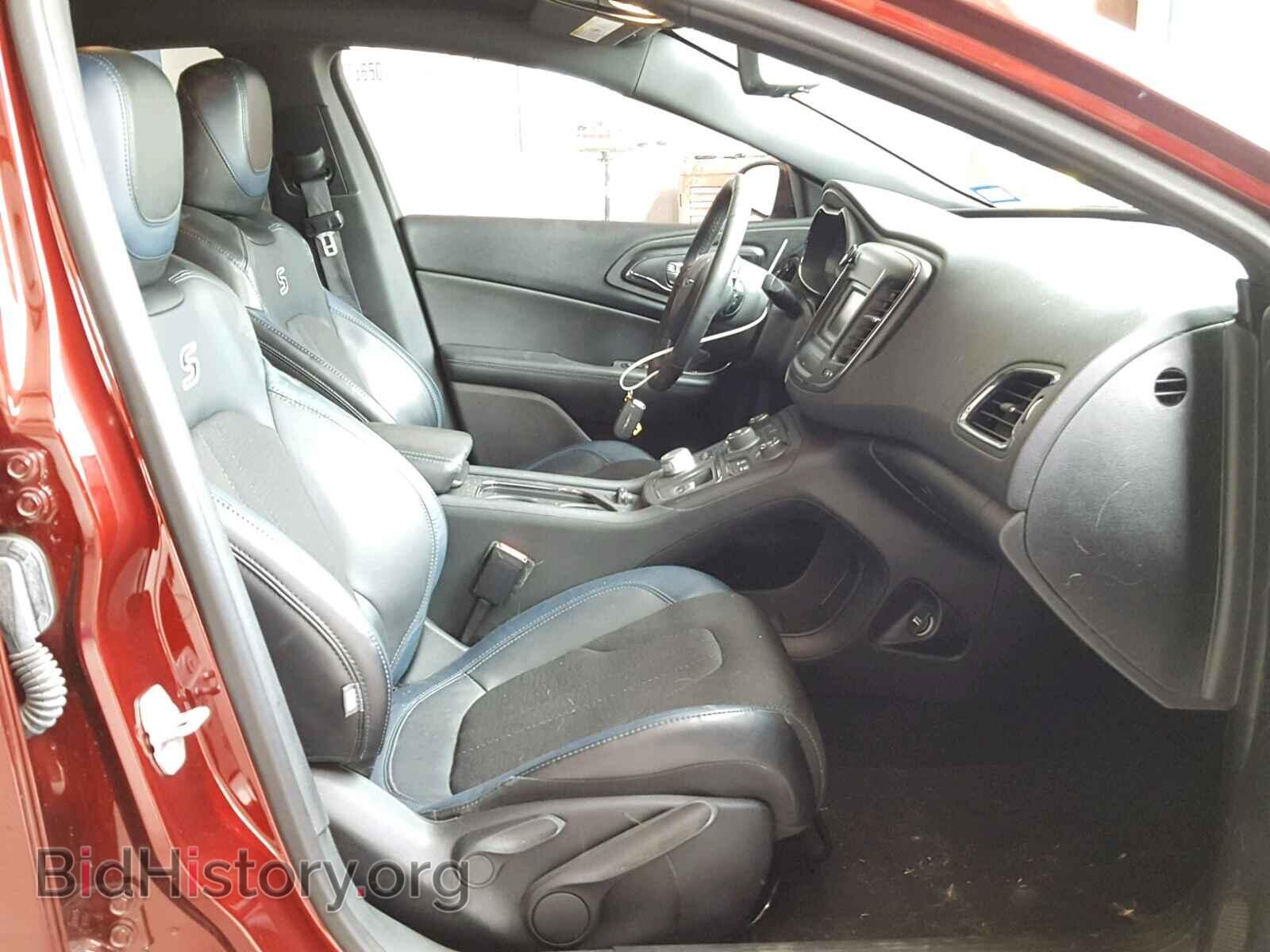 2016 CHRYSLER 200 - VIN: 1C3CCCBGXGN147766 - Photo 5
