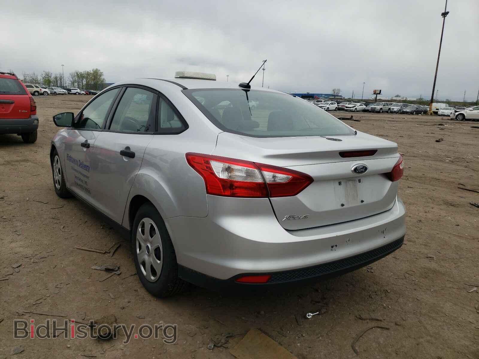 2012 FORD FOCUS - VIN: 1FAHP3E20CL221469 - Photo 3