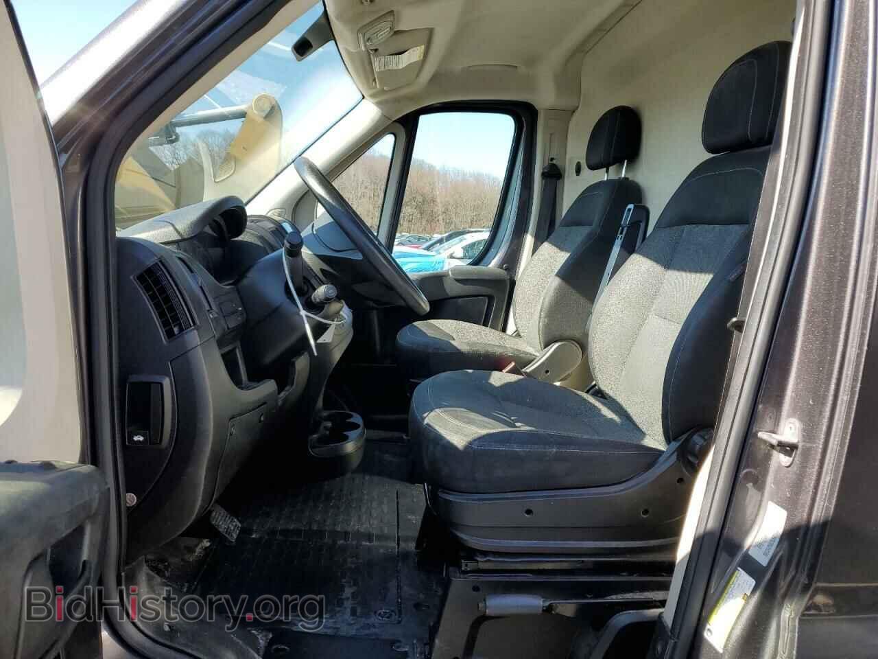 2017 RAM All Models - VIN: 3C6TRVAG9HE539142 - Фото 7