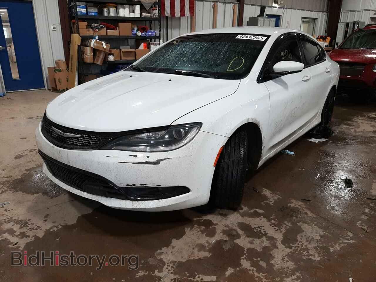2016 CHRYSLER 200 - VIN: 1C3CCCBB4GN138243 - Фото 2
